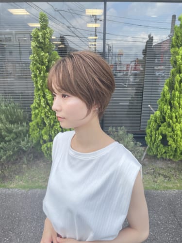 脱白髪染めハイライト専門美容師SHINYA