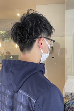 短髪スタイル